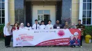 Kegiatan edukasi dan sosialisasi pencegahan HIV/AIDS oleh PT SUCOFINDO Cabang Banjarmasin dan Puskesmas Liang Anggang untuk siswa SMA.